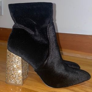 Betsey Johnson Kacey Glitter Black Boot | Size 8.5 | NEW